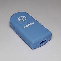 Силиконовый чехол для выкидного ключа зажигания Mazda голубой